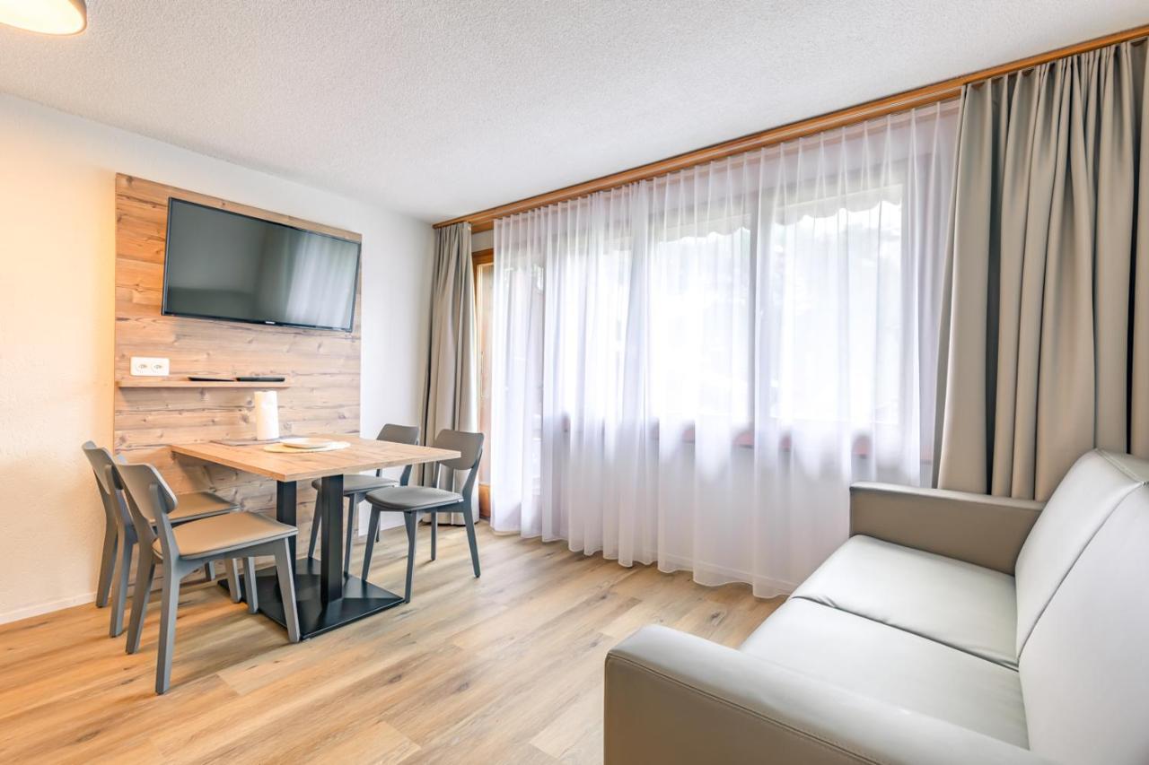 Chalet Graben - Aare Jungfrau Ag グリンデルヴァルト エクステリア 写真